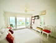 Encanto Marino Sunrise