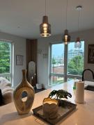 2BD Midtown ATL W-Balcony & Black Truck Option