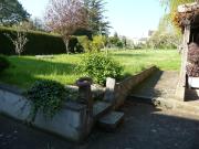 House with garden 500 m from beach-shore