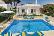 Charming Villa With Private Pool in Vibrant Vilamoura, Free AC and Wifi