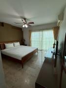 ซิลเวอร์วู้ด รีสอร์ท