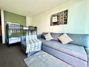 Modern 1BR West Melbourne Gateway