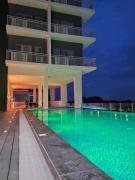 WV Tower 2 unit 517 Garden Residence