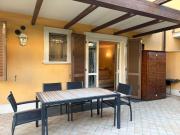 The Green Nest-Casa con giardino