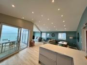 Stylish 3-Bed Seaview Retreat with Balcony - Steps from the Beach - Westward Ho!