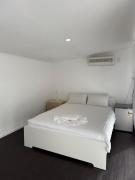 Top Werribee