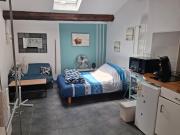 STUDIO COSY climatisé 5 mn de la gare