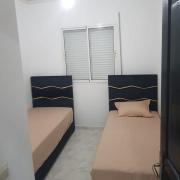 Joli appartement climatisé a al hoceimq