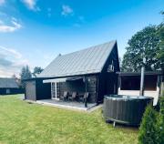 Už Karvelius - Sodyba Biržų mieste