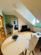 Gemütliche Dachgeschosswohnung -Waldstraßenviertel Leipzig