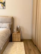 Selena Apartment 50m to Metro with Free Parking