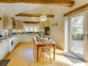 1 Bed in Buckland Filleigh 76790