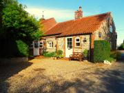 2 Bed in Roughton BUCN8