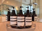 5 minutes from Hongik University Station Inhere Studio- room A