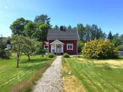 RiverNest Bergsäng- Natur- Ruhe- Abenteuer
