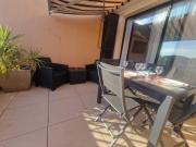 La Baronnie Studio cosy très bien équipé avec terrasse, 4 pers, très proche plage et tous commerces, climatisation et parking privé
