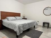 House for 8 with Private Pool