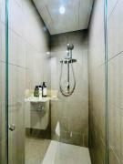 Luxury 2Bed2Bath Apt Near Crown Parking