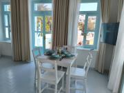 To kamnaki seaview in Mykonos heart