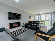 2 Bed in Freshwater East FB211
