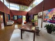 A Mi Manera Pousada , cerveja própria e Bistrô !