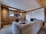 Appartement spacieux proche pistes avec jacuzzi et parking - FR-1-690-13