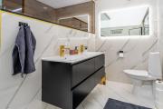 Modern apartment with jacuzzi and sauna