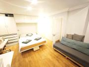 Gorgeous Sunny Chelsea Apartment