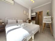 Heart of Syntagma Rooms -2min from the square center-