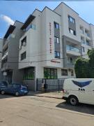 Modern 2BR Apartment, Free Parking, Near City Center & Metro