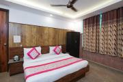 Hotel Satwah Palace 10 Minute Away Distance Nizamuddin Railway Station