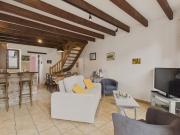 Maison en pierre avec jardin pour 4 personnes