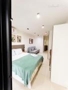 Skylux By Cris Borriello Luxury