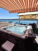 Apartmani More Luxury apartment with whirpool and terace 50 m2