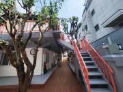 弘大独栋豪华大房间一楼 机场地铁直达 3分钟步行地铁站 Hongdae, Airport Express,metro 3min,Big partyhouse 1st floor