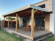 Deux charmantes maisons proche de locéan.