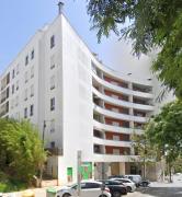 Sunnyside Suite-Portimão (Great beaches & Nearby Golfing)