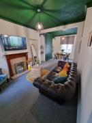 Junctions Way by Tŷ SA -3 bed in Newport