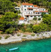 Lučica, Luxury Rooms By the Sea