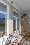 Liiiving in Porto - Silver Light Apartment