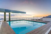 Sunset Azure Penthouse - Panoramic Views PVT Pool