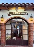 Hostal Rustyk