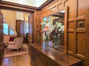 Traditional English Victorian Apartment