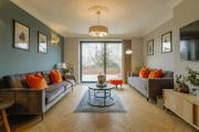Luxury 3-Bed Apartment - Spacious, Stylish Stay