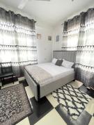 Studio apartment Mwenge