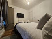 Apartment Royston Center