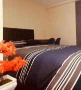 AShostEcuador, Quito, rooms & suits, Quito cerca parque La Carolina