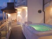 Francis House Deluxe