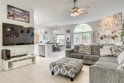 Jacksonville Family Home Near Shopping and Dining!