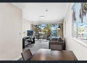 Grande Esplanade Manly Central